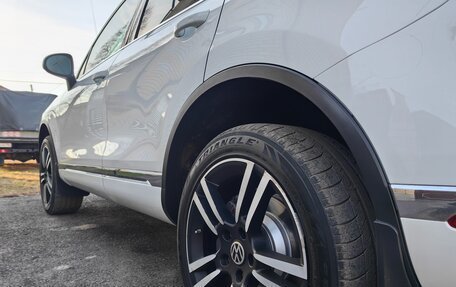 Volkswagen Touareg III, 2015 год, 2 850 000 рублей, 14 фотография