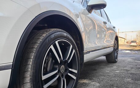 Volkswagen Touareg III, 2015 год, 2 850 000 рублей, 15 фотография