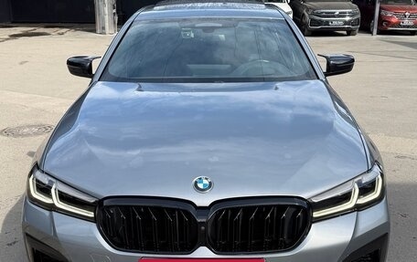 BMW 5 серия, 2022 год, 5 470 000 рублей, 2 фотография