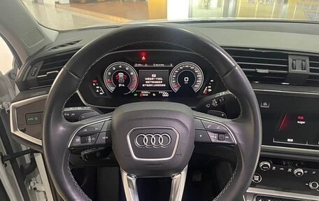 Audi Q3, 2023 год, 2 950 000 рублей, 8 фотография