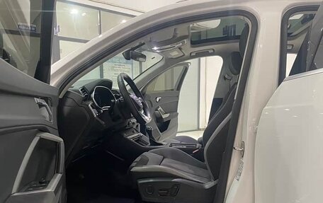 Audi Q3, 2023 год, 2 950 000 рублей, 6 фотография