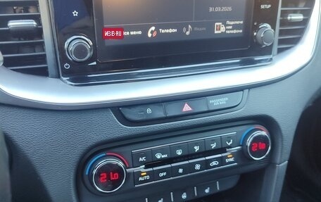 KIA cee'd III, 2020 год, 2 000 000 рублей, 16 фотография