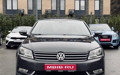 Volkswagen Passat B7, 2011 год, 1 000 000 рублей, 1 фотография