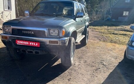 Toyota Hilux Surf III рестайлинг, 1990 год, 650 000 рублей, 5 фотография