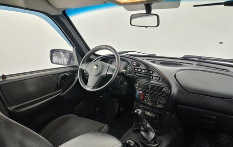 Chevrolet Niva I рестайлинг, 2015 год, 545 000 рублей, 10 фотография