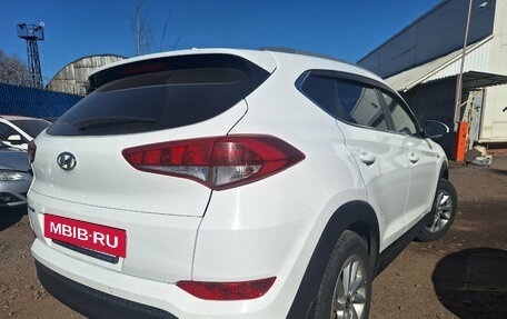 Hyundai Tucson III, 2018 год, 2 070 000 рублей, 2 фотография