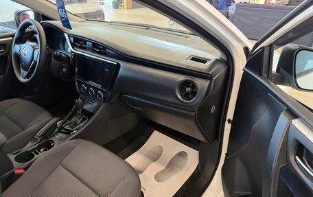 Toyota Corolla, 2016 год, 1 699 000 рублей, 12 фотография