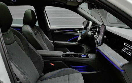 Volkswagen Tiguan, 2026 год, 5 300 000 рублей, 11 фотография