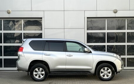 Toyota Land Cruiser Prado 150 рестайлинг 2, 2010 год, 2 420 000 рублей, 8 фотография