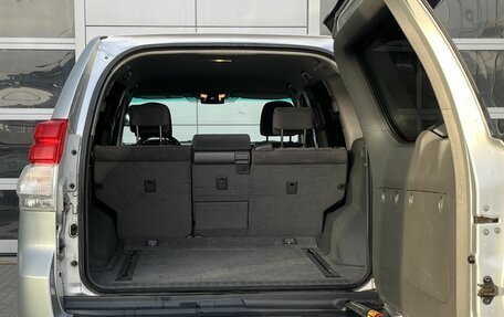 Toyota Land Cruiser Prado 150 рестайлинг 2, 2010 год, 2 420 000 рублей, 9 фотография