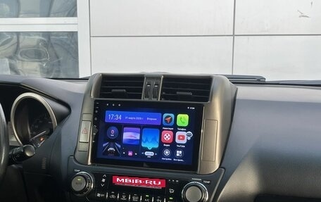 Toyota Land Cruiser Prado 150 рестайлинг 2, 2010 год, 2 420 000 рублей, 13 фотография