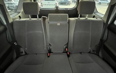 Toyota Land Cruiser Prado 150 рестайлинг 2, 2010 год, 2 420 000 рублей, 17 фотография