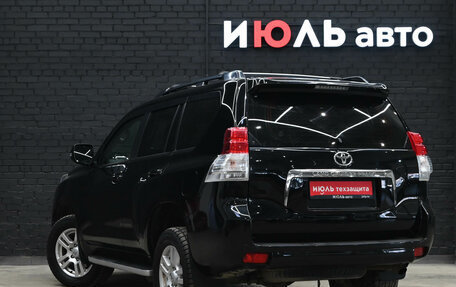 Toyota Land Cruiser Prado 150 рестайлинг 2, 2010 год, 3 120 000 рублей, 4 фотография