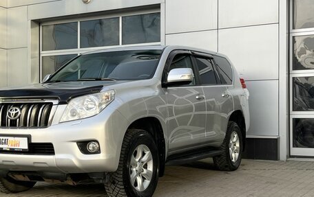 Toyota Land Cruiser Prado 150 рестайлинг 2, 2010 год, 2 420 000 рублей, 23 фотография