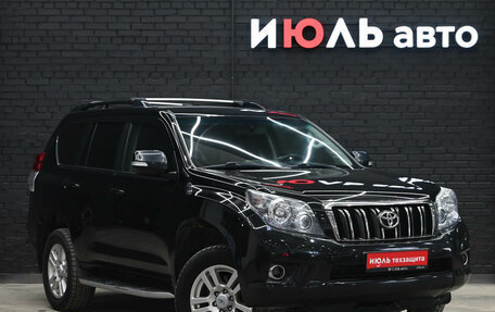 Toyota Land Cruiser Prado 150 рестайлинг 2, 2010 год, 3 120 000 рублей, 3 фотография