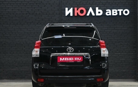 Toyota Land Cruiser Prado 150 рестайлинг 2, 2010 год, 3 120 000 рублей, 5 фотография