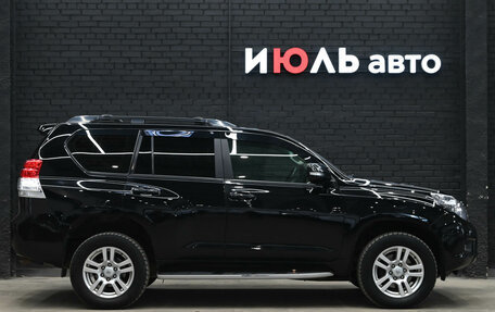 Toyota Land Cruiser Prado 150 рестайлинг 2, 2010 год, 3 120 000 рублей, 9 фотография