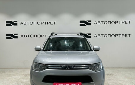 Mitsubishi Outlander III рестайлинг 3, 2013 год, 1 349 000 рублей, 8 фотография