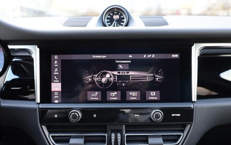 Porsche Macan I рестайлинг, 2022 год, 9 990 000 рублей, 12 фотография