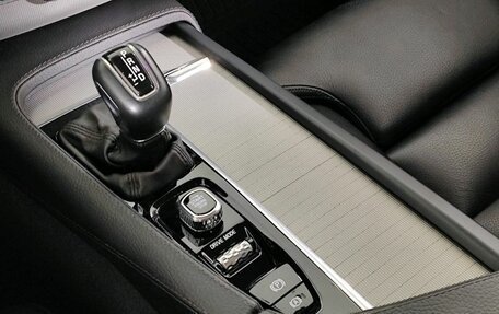 Volvo XC90 II рестайлинг, 2018 год, 4 598 000 рублей, 15 фотография