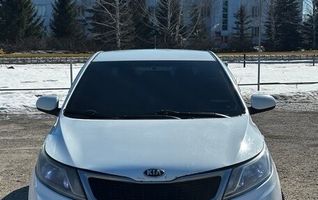 KIA Rio III рестайлинг, 2014 год, 600 000 рублей, 1 фотография