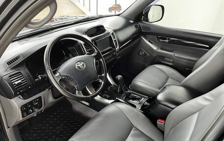 Toyota Land Cruiser Prado 120 рестайлинг, 2008 год, 2 020 000 рублей, 10 фотография