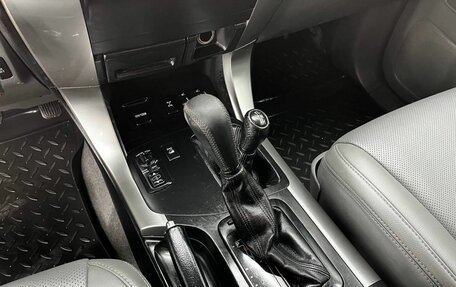 Toyota Land Cruiser Prado 120 рестайлинг, 2008 год, 2 020 000 рублей, 20 фотография