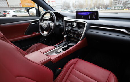 Lexus RX IV рестайлинг, 2015 год, 3 990 000 рублей, 8 фотография