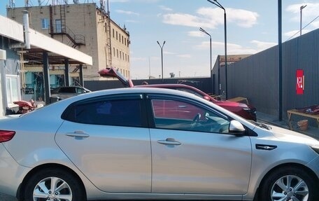 KIA Rio III рестайлинг, 2014 год, 820 000 рублей, 3 фотография