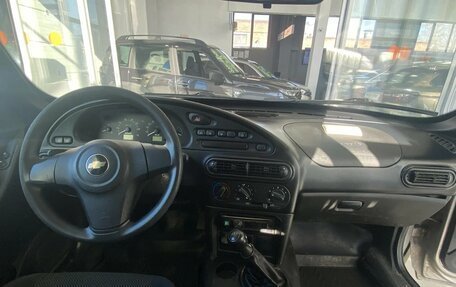 Chevrolet Niva I рестайлинг, 2017 год, 683 000 рублей, 10 фотография