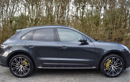 Porsche Macan I рестайлинг, 2023 год, 10 990 000 рублей, 3 фотография