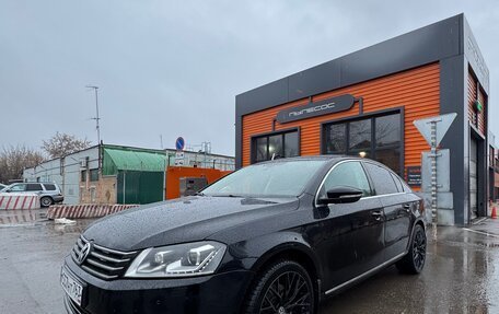 Volkswagen Passat B7, 2014 год, 1 360 000 рублей, 2 фотография