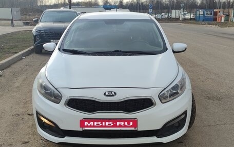 KIA cee'd III, 2016 год, 780 000 рублей, 2 фотография