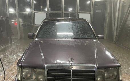 Mercedes-Benz W124, 1991 год, 330 000 рублей, 2 фотография