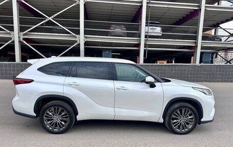 Toyota Highlander, 2026 год, 6 фотография
