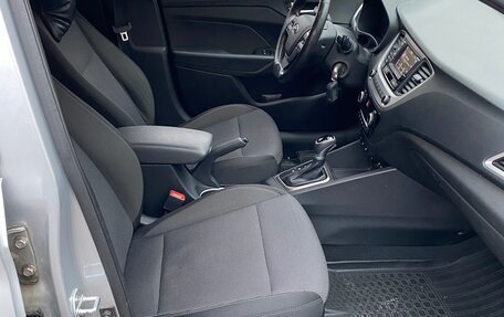 Hyundai Solaris II рестайлинг, 2017 год, 1 290 000 рублей, 4 фотография