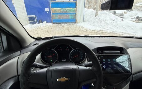 Chevrolet Cruze II, 2011 год, 600 000 рублей, 6 фотография