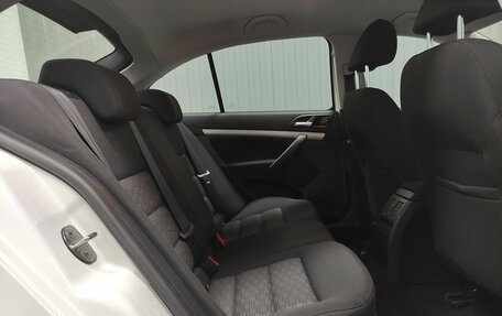 Skoda Octavia, 2011 год, 840 000 рублей, 10 фотография