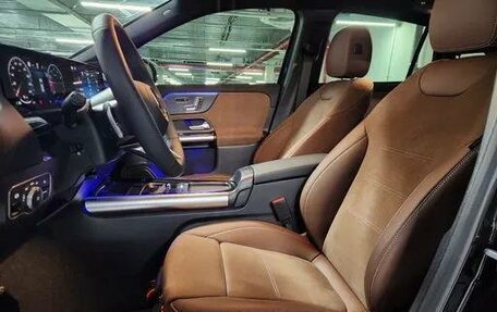 Mercedes-Benz GLA, 2025 год, 7 300 000 рублей, 5 фотография