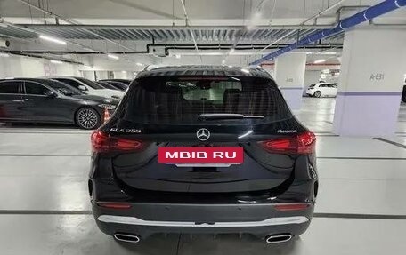Mercedes-Benz GLA, 2025 год, 7 300 000 рублей, 4 фотография