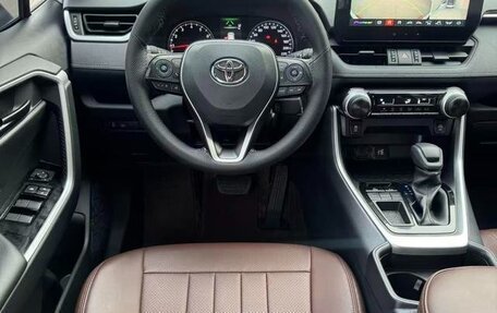 Toyota RAV4, 2024 год, 3 605 005 рублей, 7 фотография