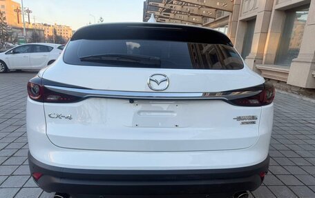 Mazda CX-4, 2023 год, 2 390 000 рублей, 5 фотография