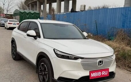 Honda Vezel, 2022 год, 2 130 000 рублей, 2 фотография