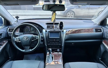 Toyota Camry, 2017 год, 2 290 000 рублей, 14 фотография