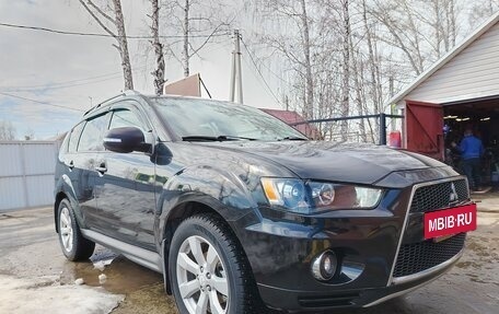 Mitsubishi Outlander III рестайлинг 3, 2010 год, 1 260 000 рублей, 4 фотография