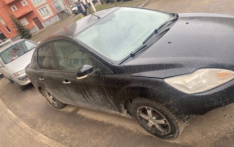 Ford Focus II рестайлинг, 2009 год, 2 фотография