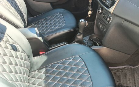 Renault Sandero II рестайлинг, 2017 год, 920 000 рублей, 11 фотография