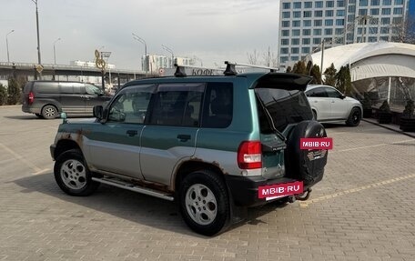 Mitsubishi Pajero iO, 1999 год, 299 999 рублей, 6 фотография