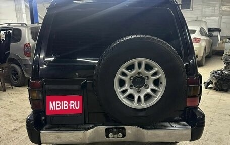 Mitsubishi Pajero III рестайлинг, 1999 год, 950 000 рублей, 2 фотография