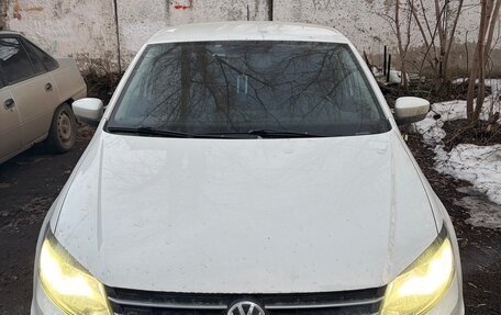 Volkswagen Polo VI (EU Market), 2018 год, 1 120 000 рублей, 2 фотография